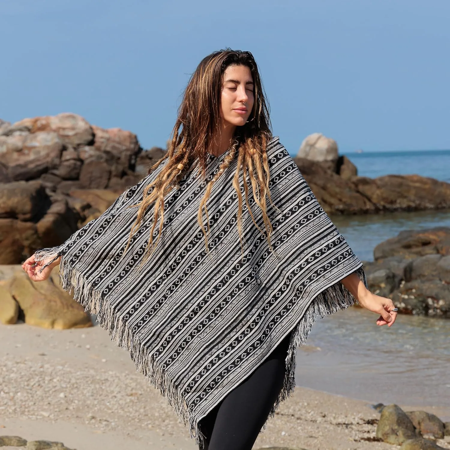 virblatt - Poncho Men | 100% Cotton | Mexican Poncho Men Baja Hoodie |Big Hood| Winter Pancho Warm Hooded Poncho Cape